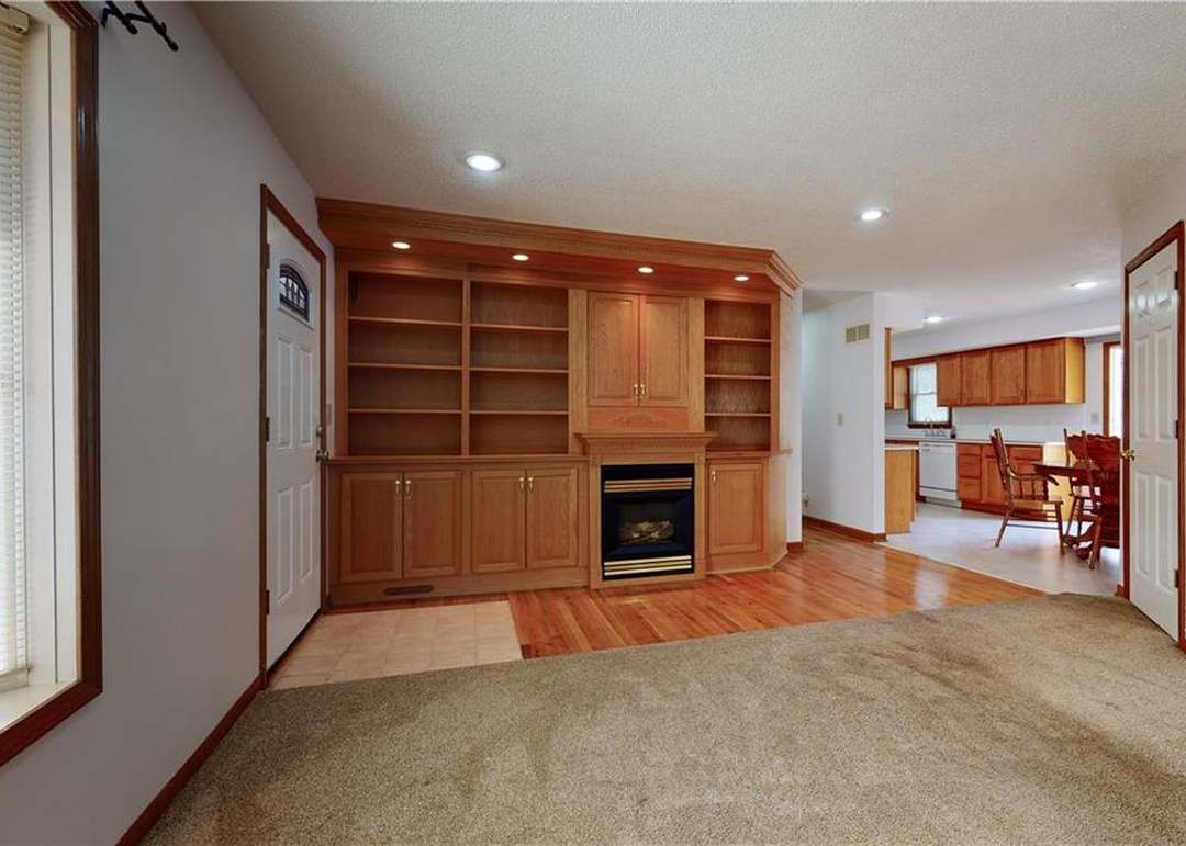 8540 Larsen Street — photo 10