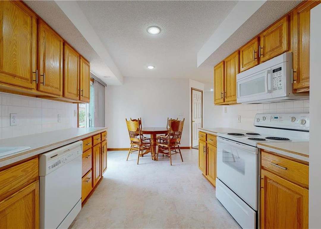 8540 Larsen Street — photo 14