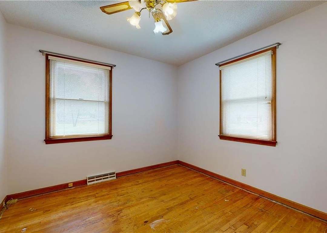 8540 Larsen Street — photo 23