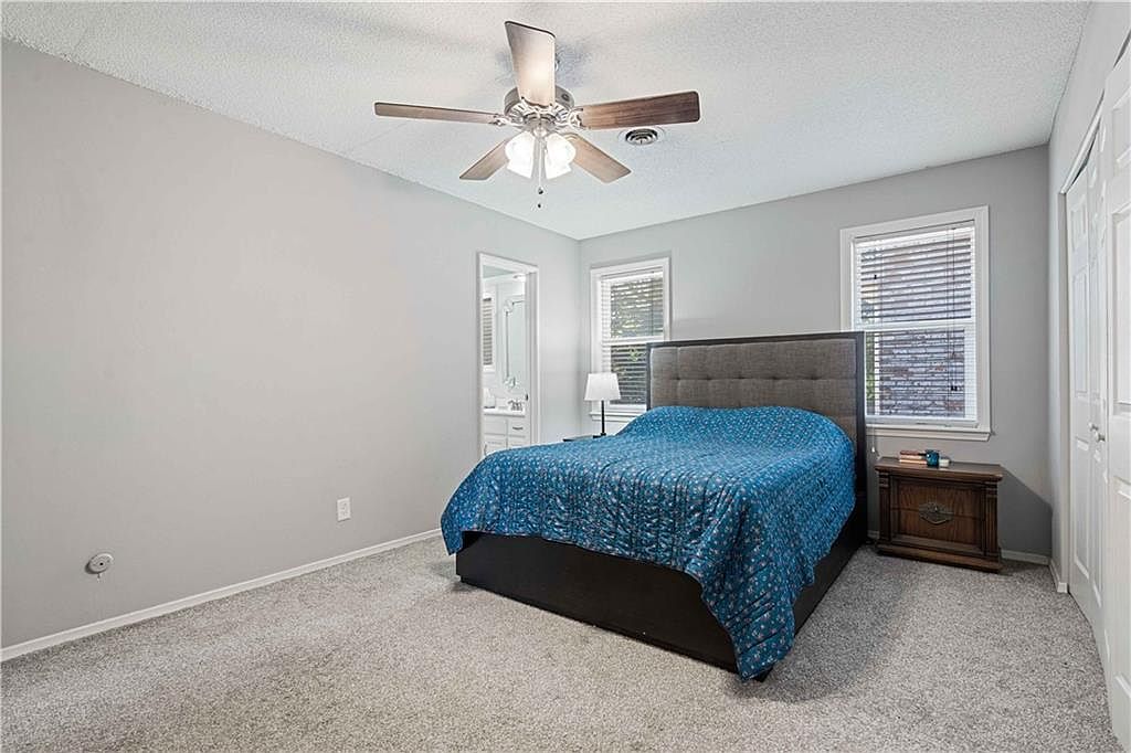 8560 W 85th Street — photo 18