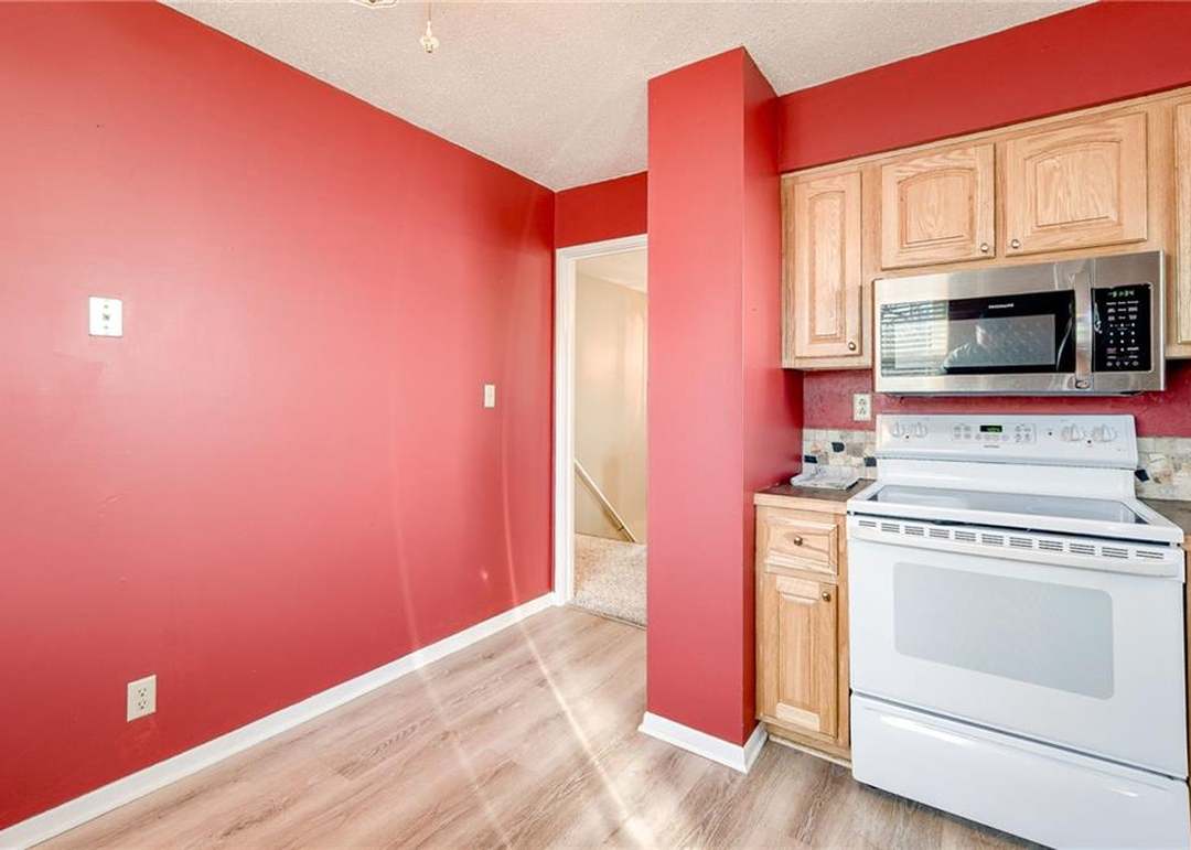 8615 W 83rd Street — photo 7
