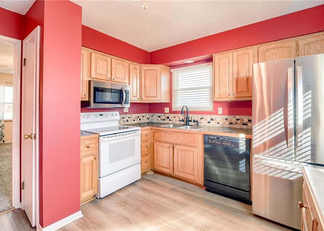 8615 W 83rd Street — photo 14