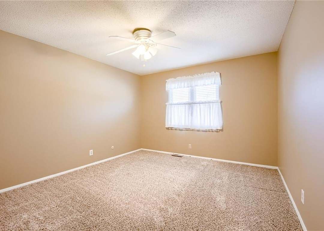 8615 W 83rd Street — photo 16