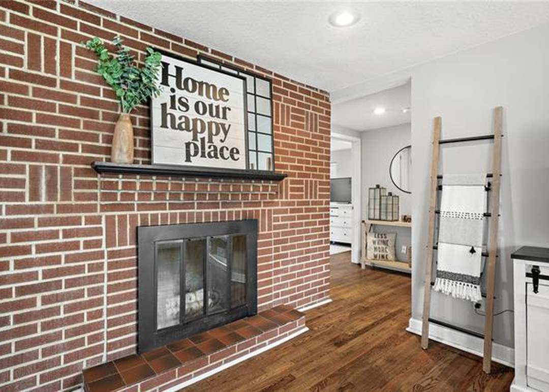 8616 Hayes Street — photo 2