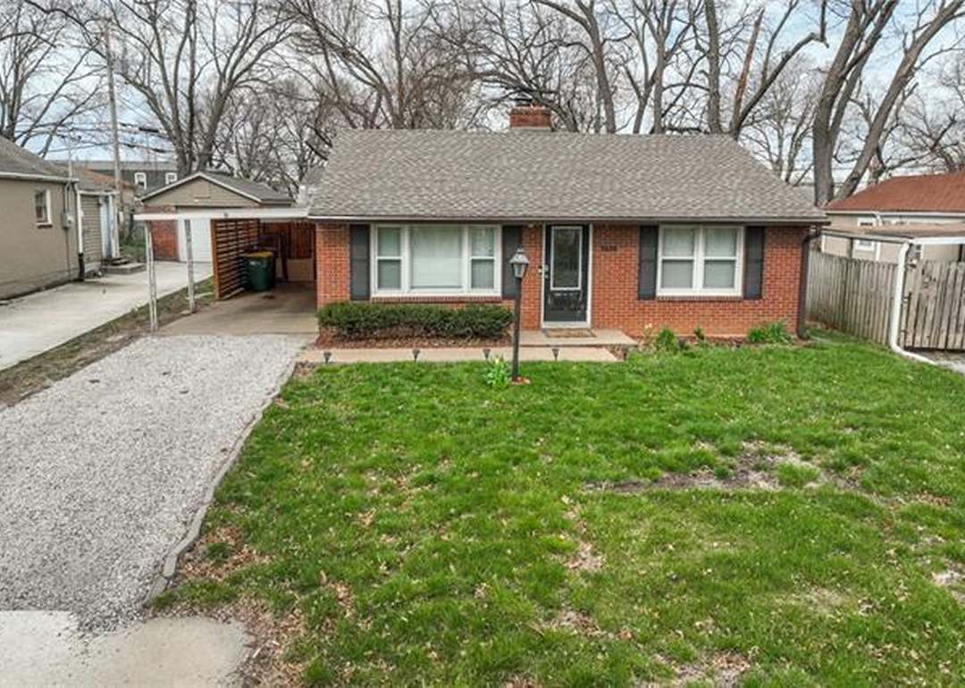 8616 Hayes Street — photo 3