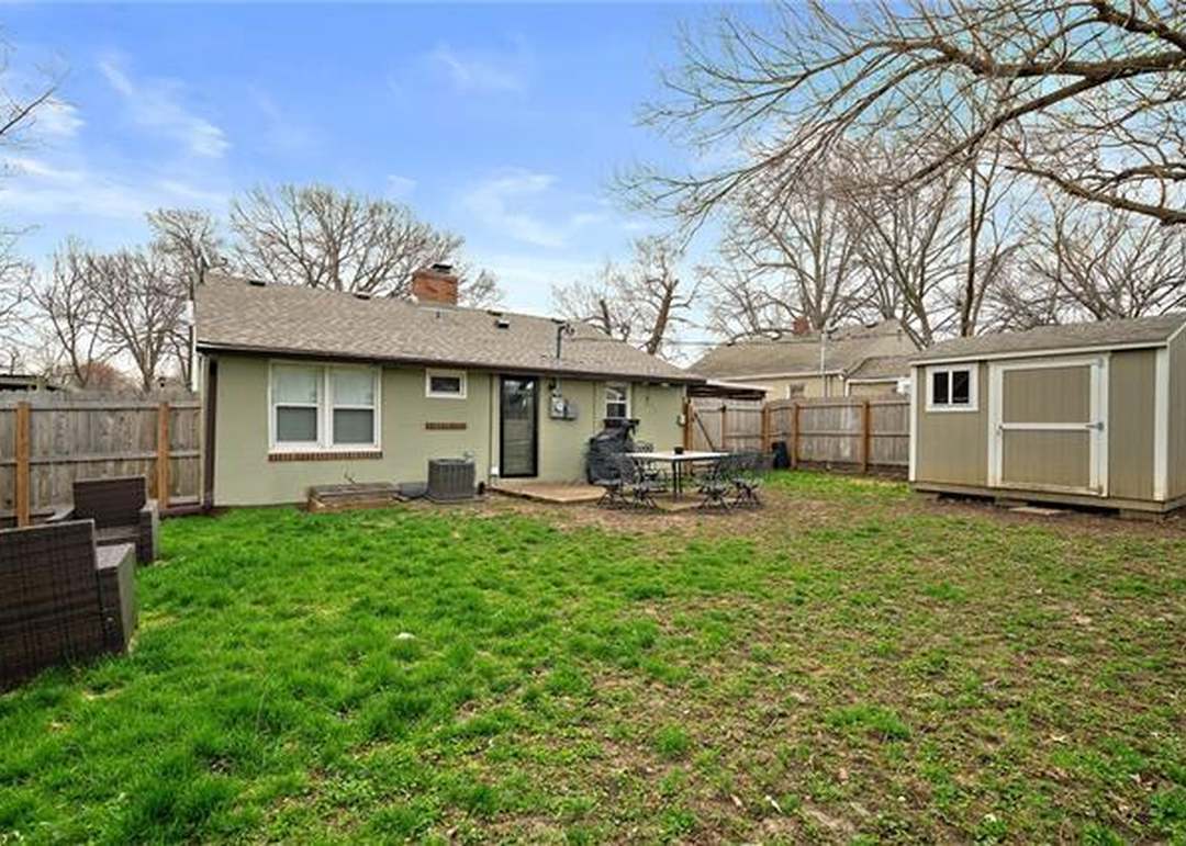 8616 Hayes Street — photo 33