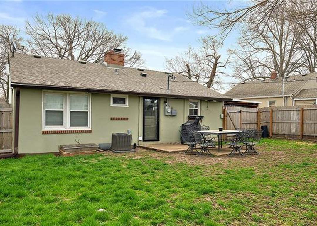 8616 Hayes Street — photo 34