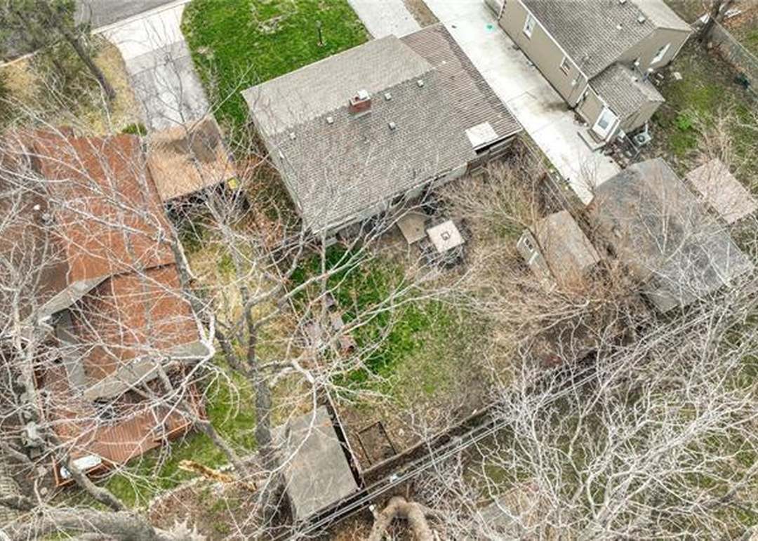 8616 Hayes Street — photo 38