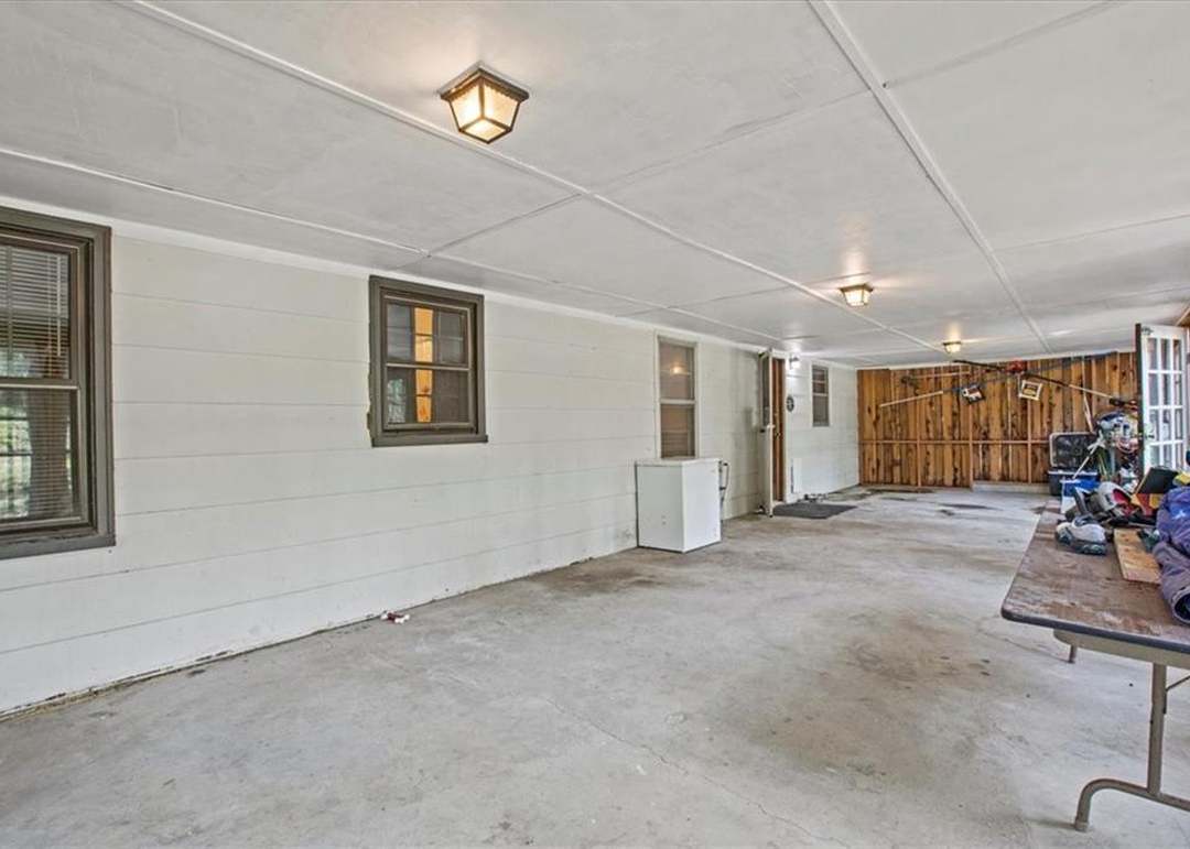8621 E 32nd Street — photo 21