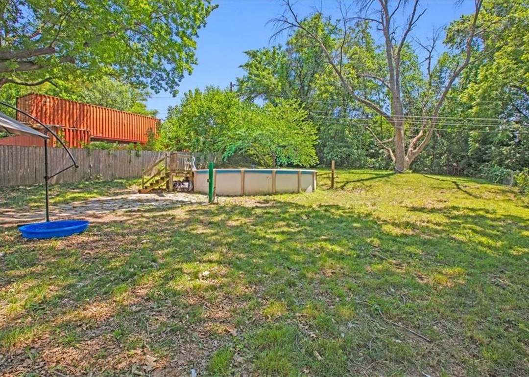 8621 E 32nd Street — photo 22