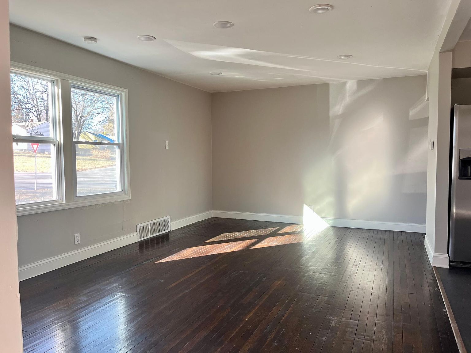8701 Rainbow Lane — photo 13