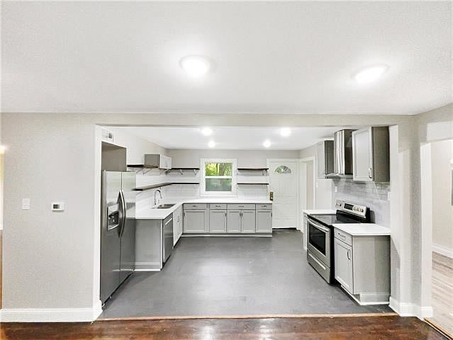 8701 Rainbow Lane — photo 40