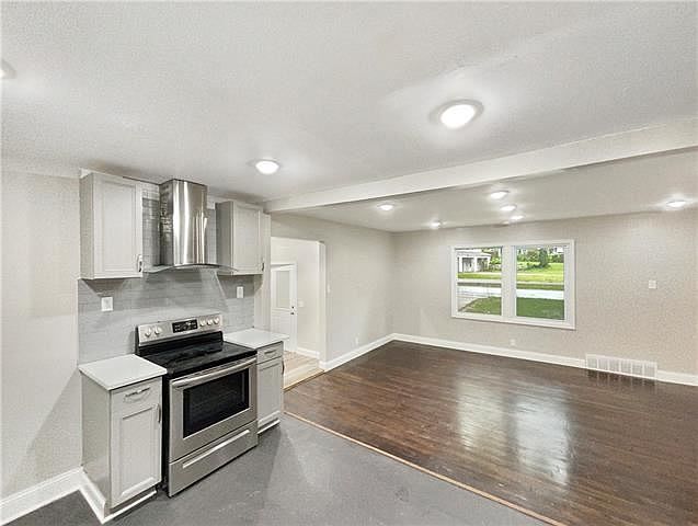 8701 Rainbow Lane — photo 59