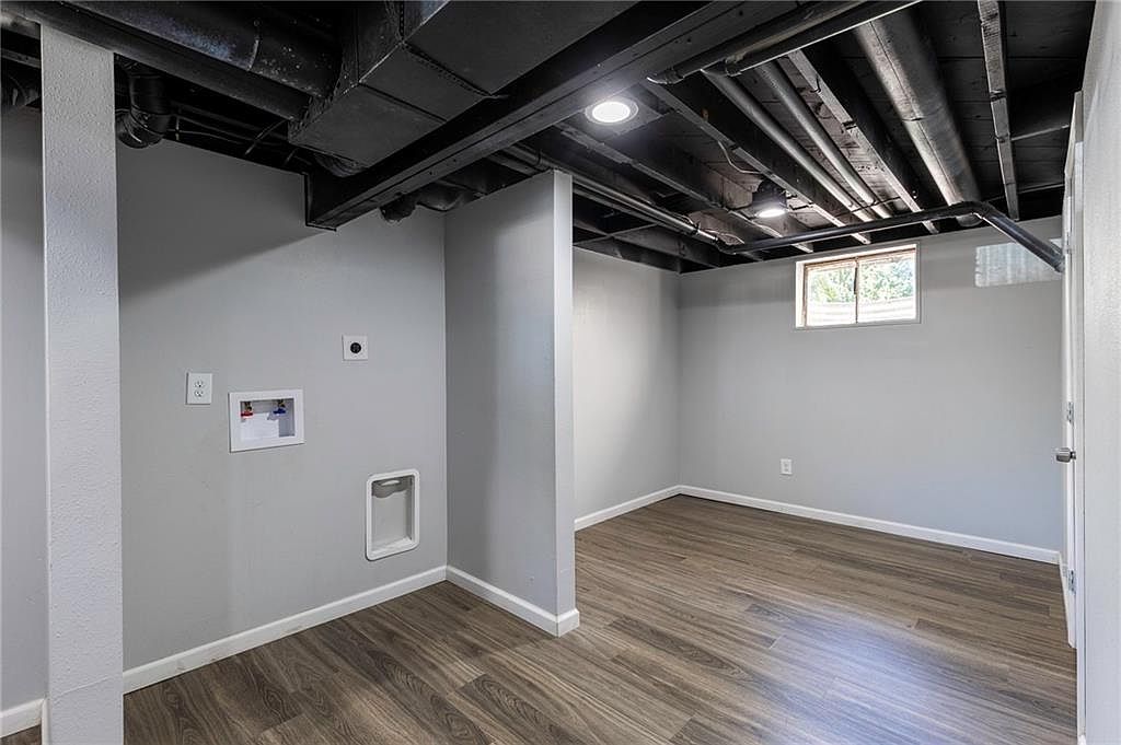 8707 Longview Road — photo 30