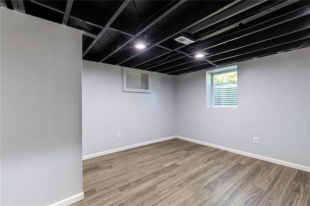 8707 Longview Road — photo 34