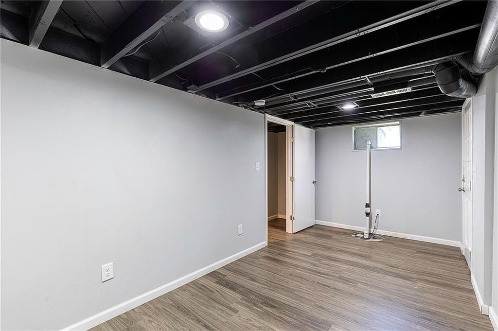 8707 Longview Road — photo 37