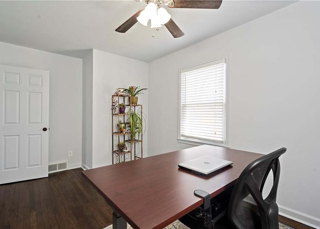 8748 Daniel Boone Road — photo 9