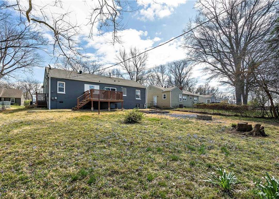 8748 Daniel Boone Road — photo 21