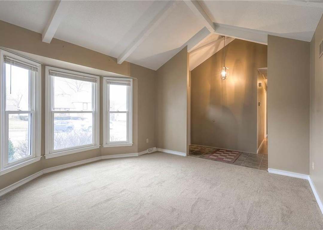 8749 Park Street — photo 6