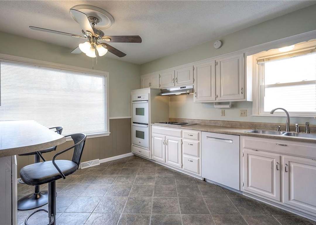 8749 Park Street — photo 20