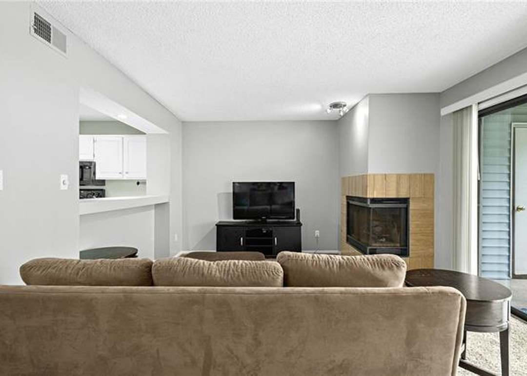 8797 W 106TH Terrace — photo 14