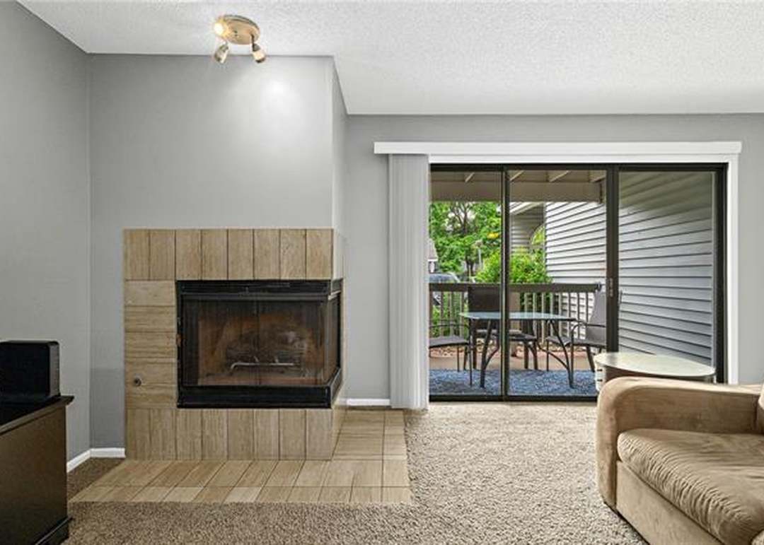 8797 W 106TH Terrace — photo 17