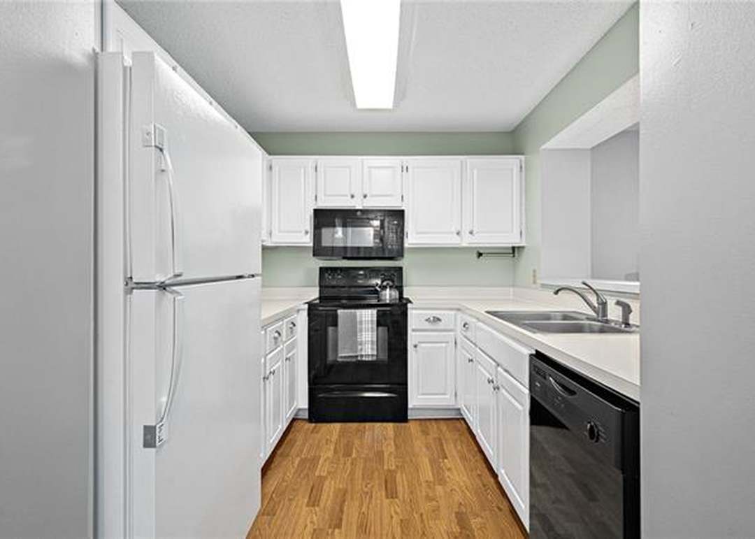 8797 W 106TH Terrace — photo 19