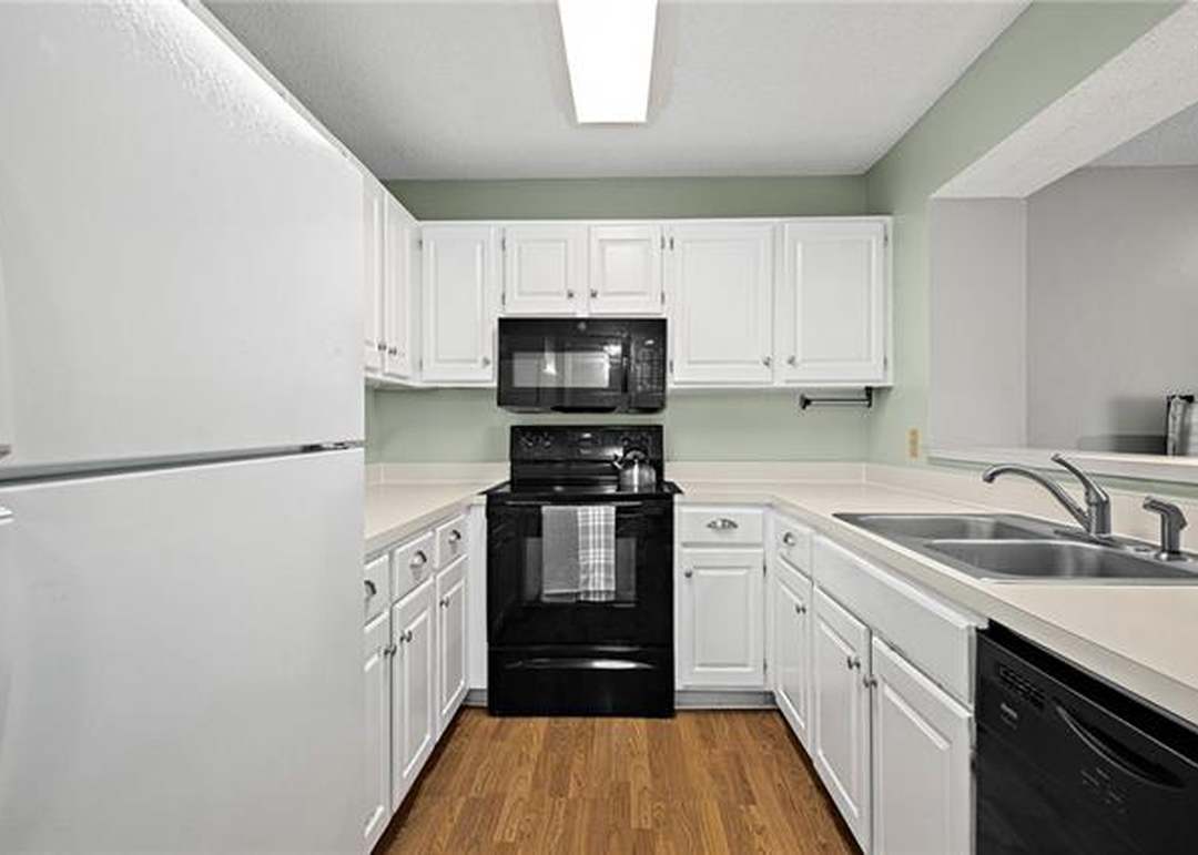 8797 W 106TH Terrace — photo 20