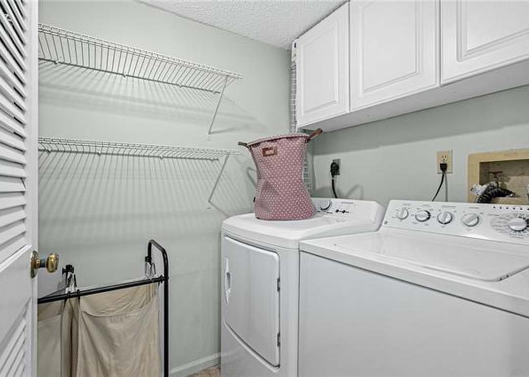 8797 W 106TH Terrace — photo 23