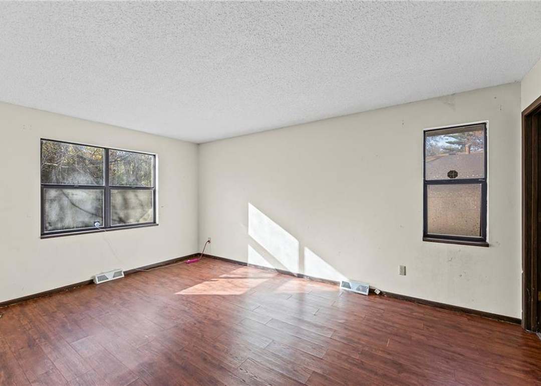 8801 E 109th Terrace — photo 19