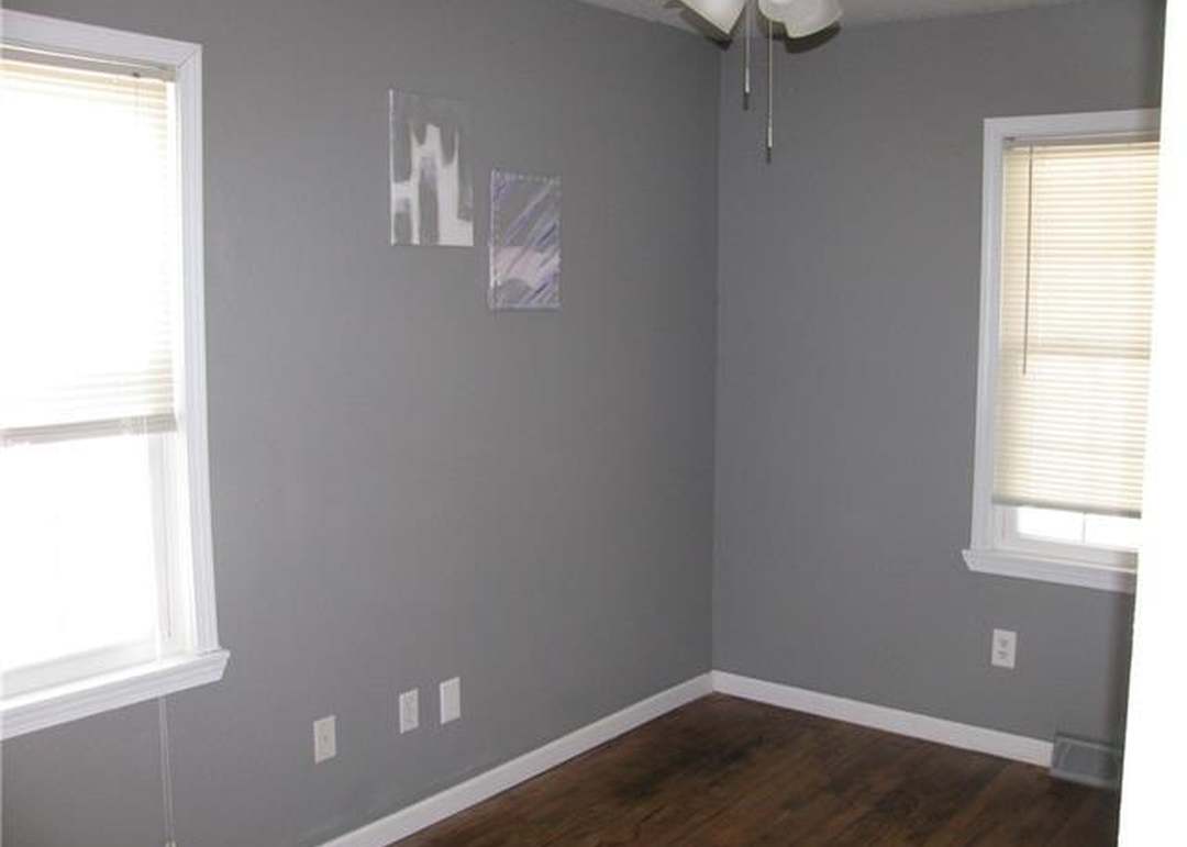 8811 Glenwood Avenue — photo 15