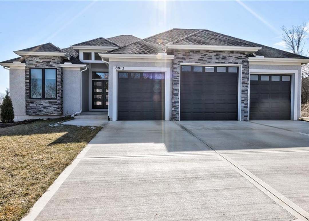 8813 N LISTER Court — photo 8