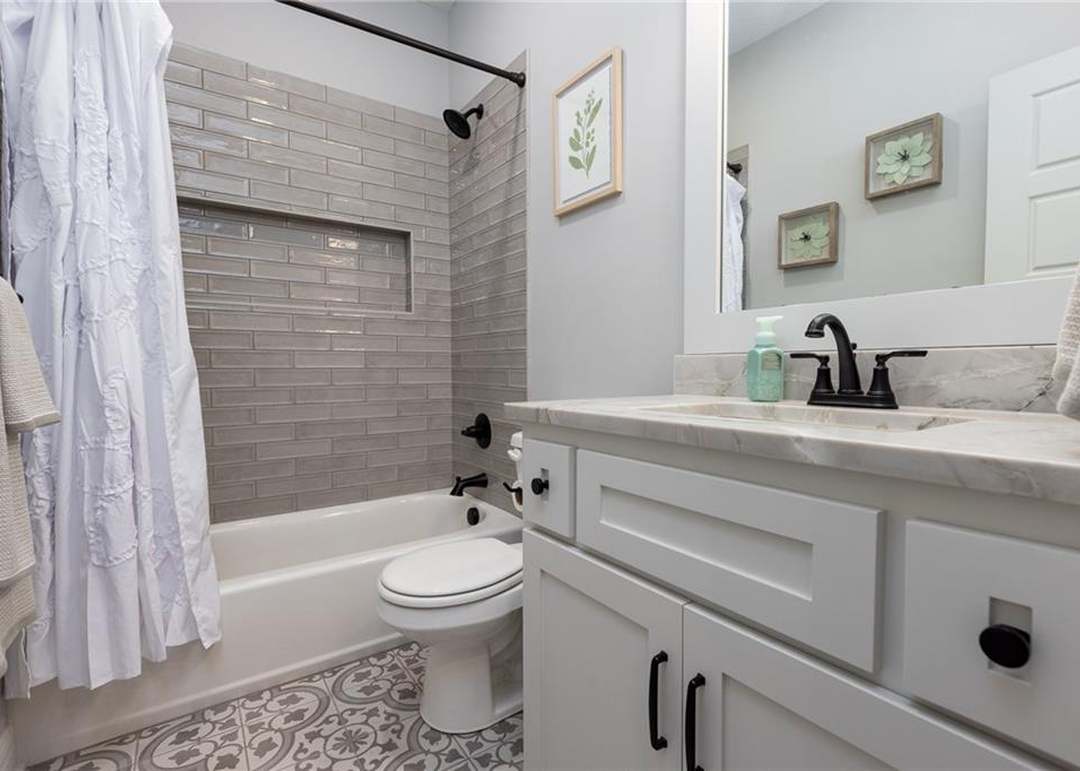 8813 N LISTER Court — photo 26