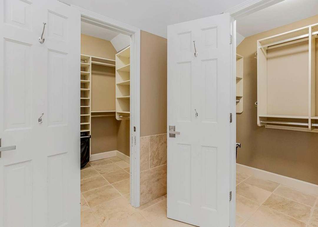 8813 W 116th Street — photo 21