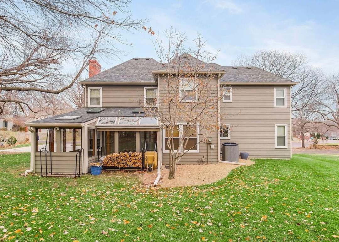 8813 W 116th Street — photo 29