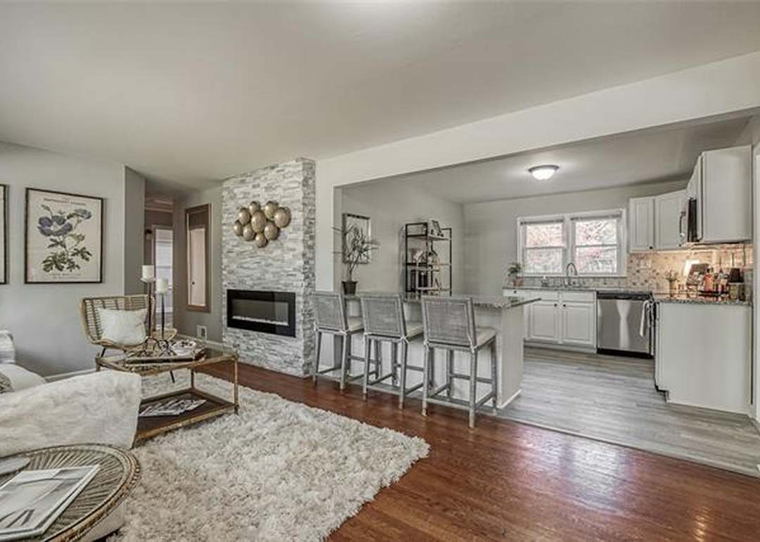 8824 Hemlock Drive — photo 12