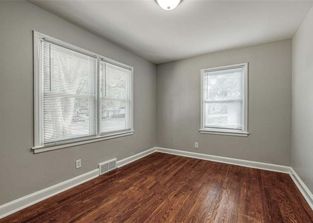 8824 Hemlock Drive — photo 22