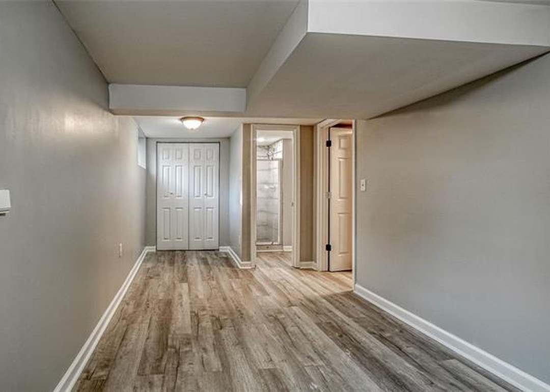 8824 Hemlock Drive — photo 27