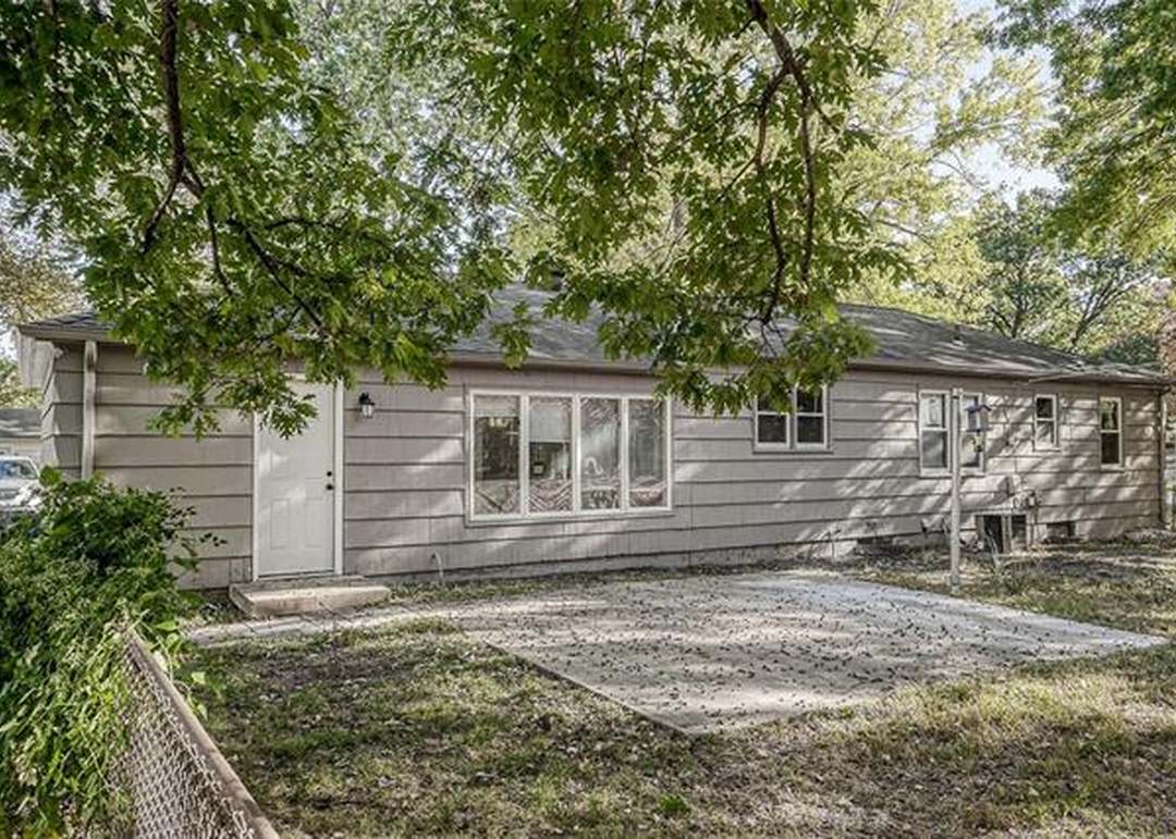 8824 Hemlock Drive — photo 29