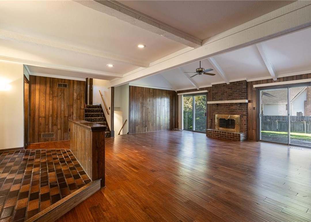 8830 Cedar Drive — photo 6
