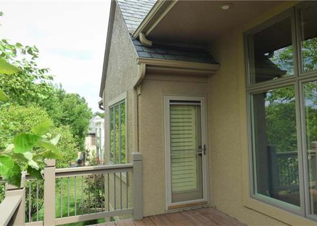 8850 W 143rd Terrace — photo 30
