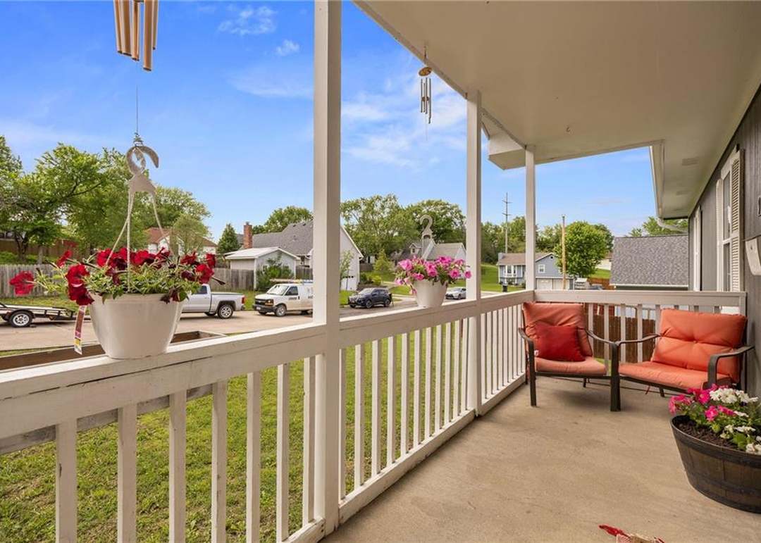 900 Oak Crest Drive — photo 12