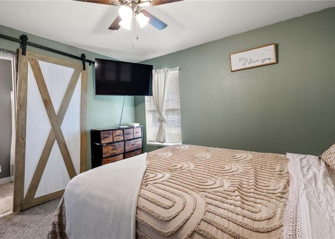 900 Oak Crest Drive — photo 28