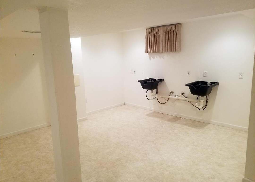 9004 W 80th Street — photo 5