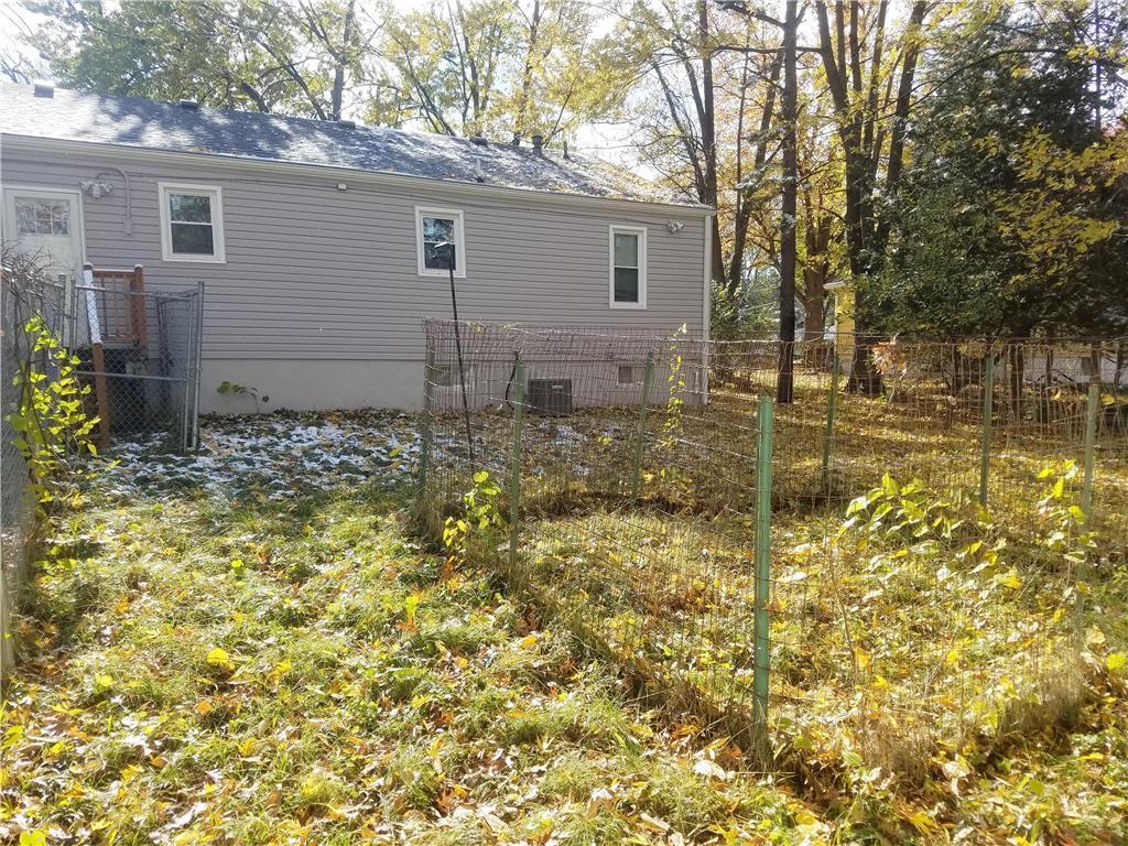 9004 W 80th Street — photo 15