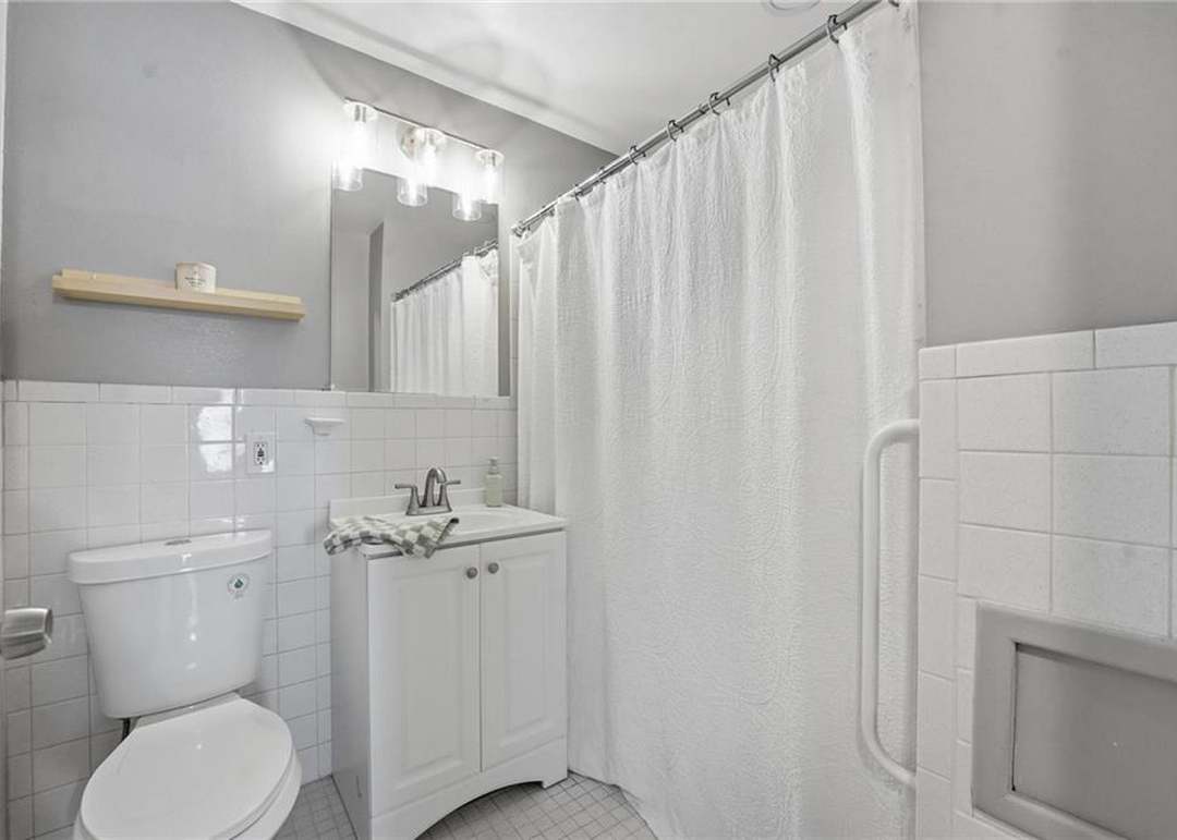 9031 Holly Street — photo 4