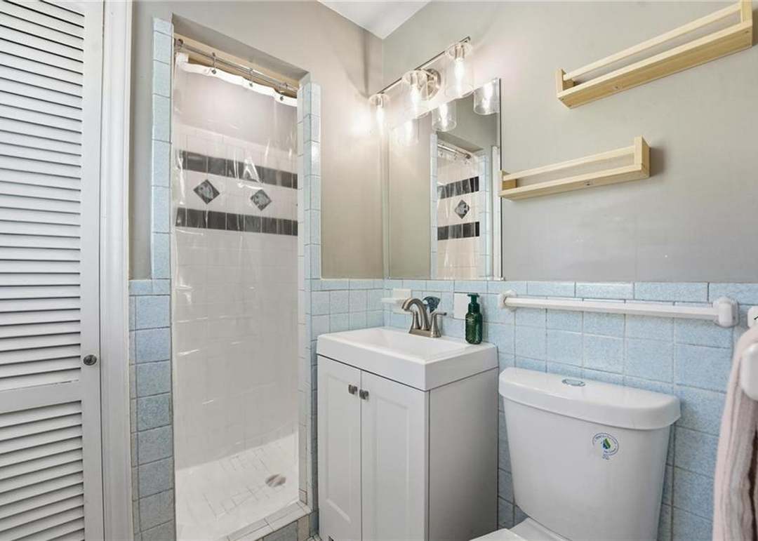 9031 Holly Street — photo 7