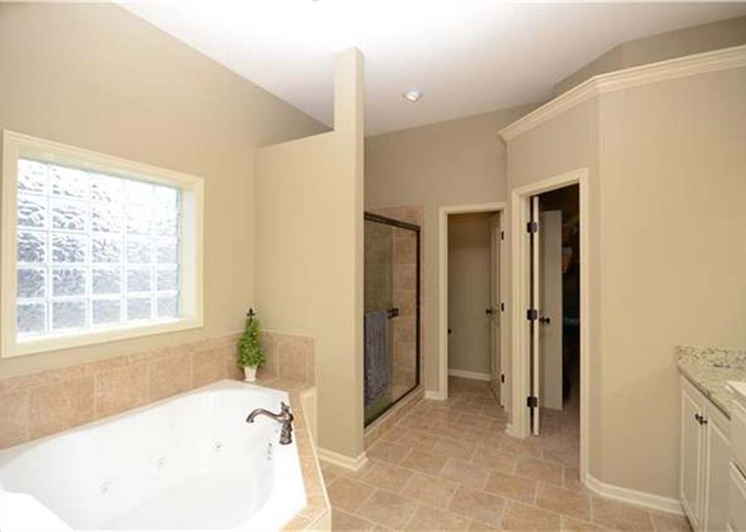 904 SW 36th Street — photo 16
