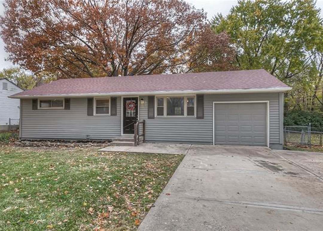 9042 Gillette Street — photo 10