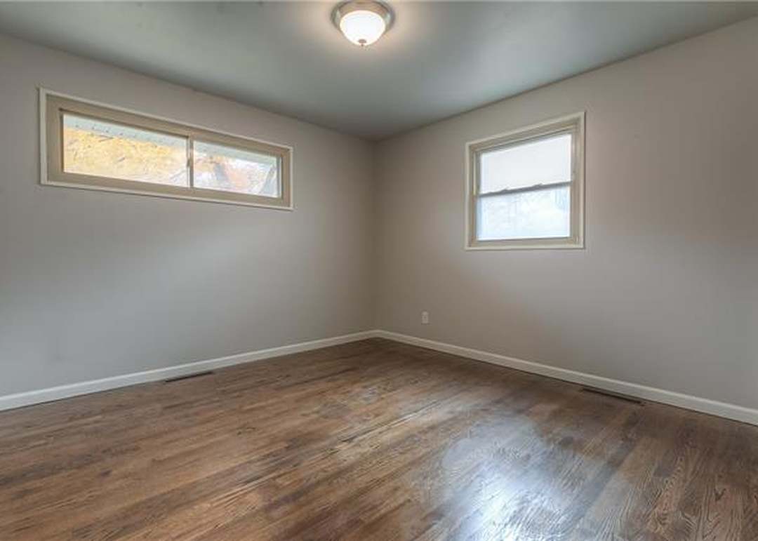9042 Gillette Street — photo 12